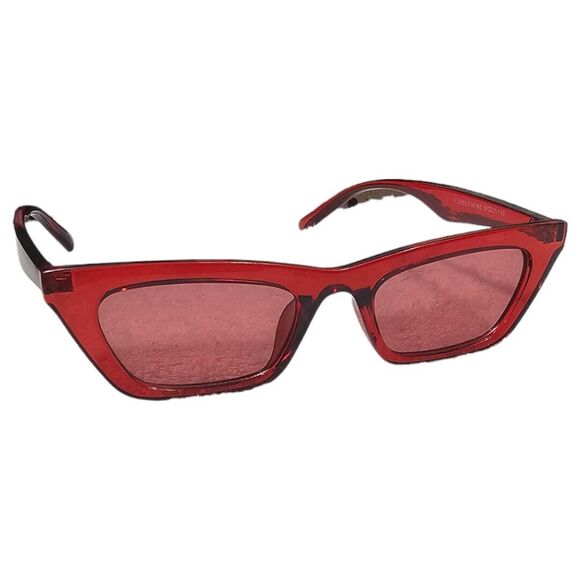 VANLINKER Accessories - VANLINKER Small Trendy Skinny Cat Eye Sunglasses Women Retro Tiny Square Shade V